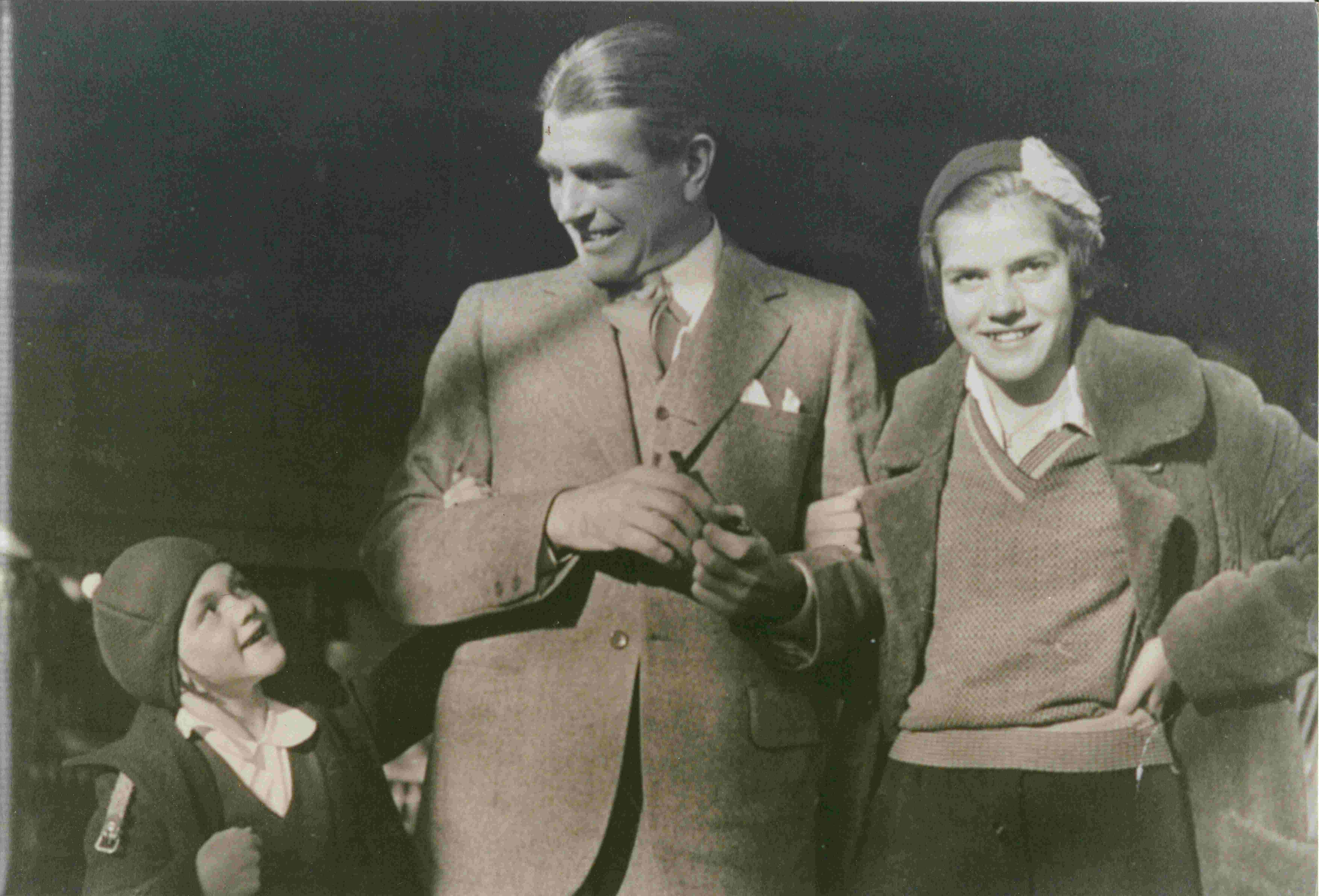 Beal, Harry — photograph (1930)