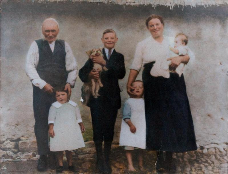 Kelliher family (colorized)